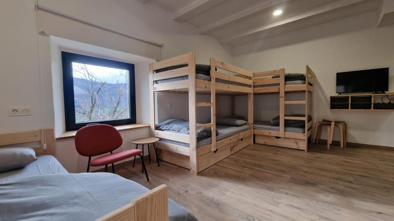 Albergue La Incera San Martin  ภายนอก รูปภาพ