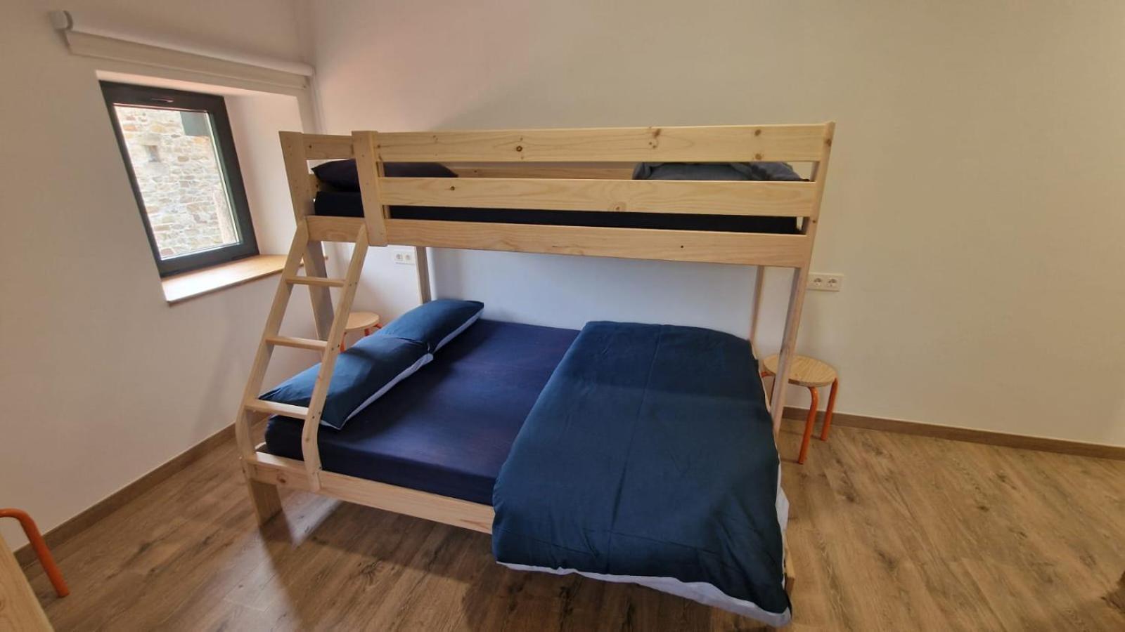 Albergue La Incera San Martin  ภายนอก รูปภาพ